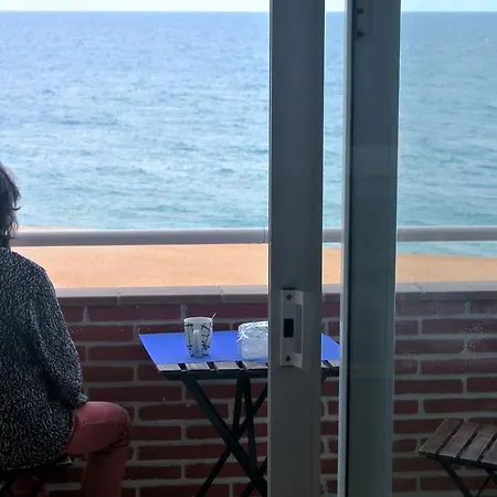 Apartamento Terrassa Al Mar Lloret de Mar
